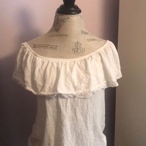 Off the shoulder Tee